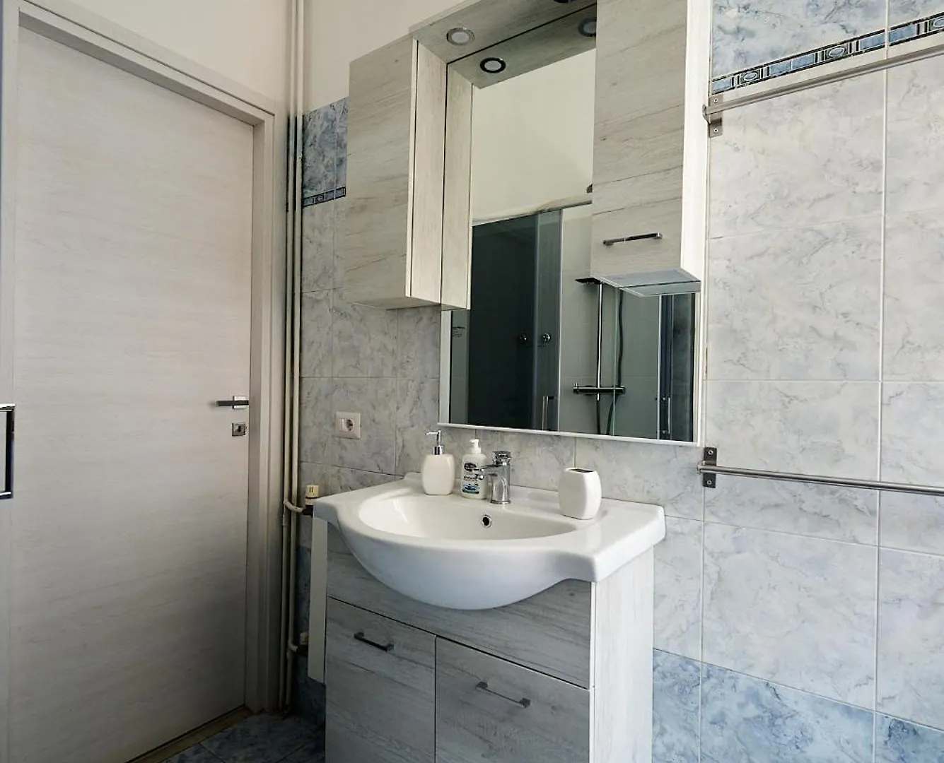 Ferienwohnung Brandnew Luxury House Near Metro Station Rom Italien